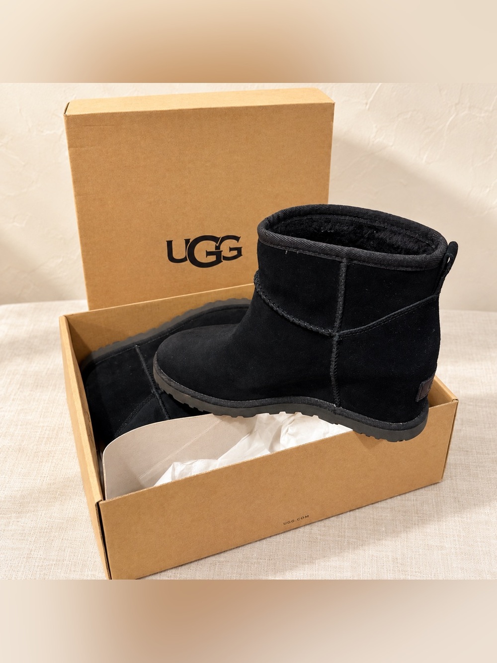 UGG Black Short Suede Women's Ankle Boots size 6